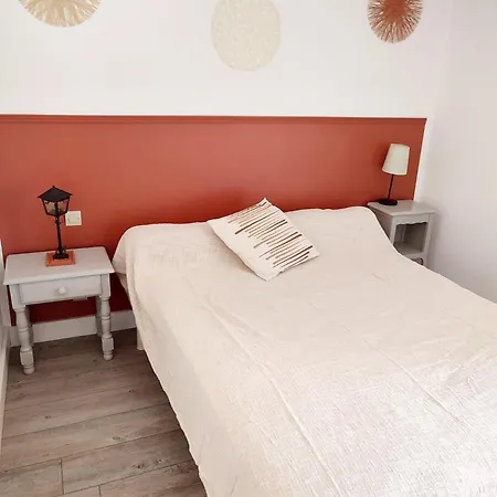 Maison 10min A Pied De La Holiday home *